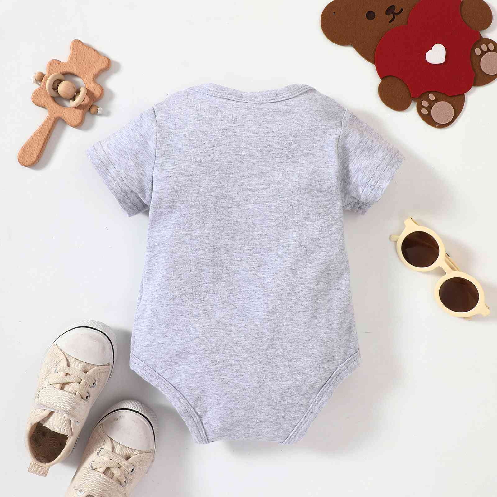 Baby Bear Graphic Short Sleeve Bodysuit - CLASSY CLOSET BOUTIQUE