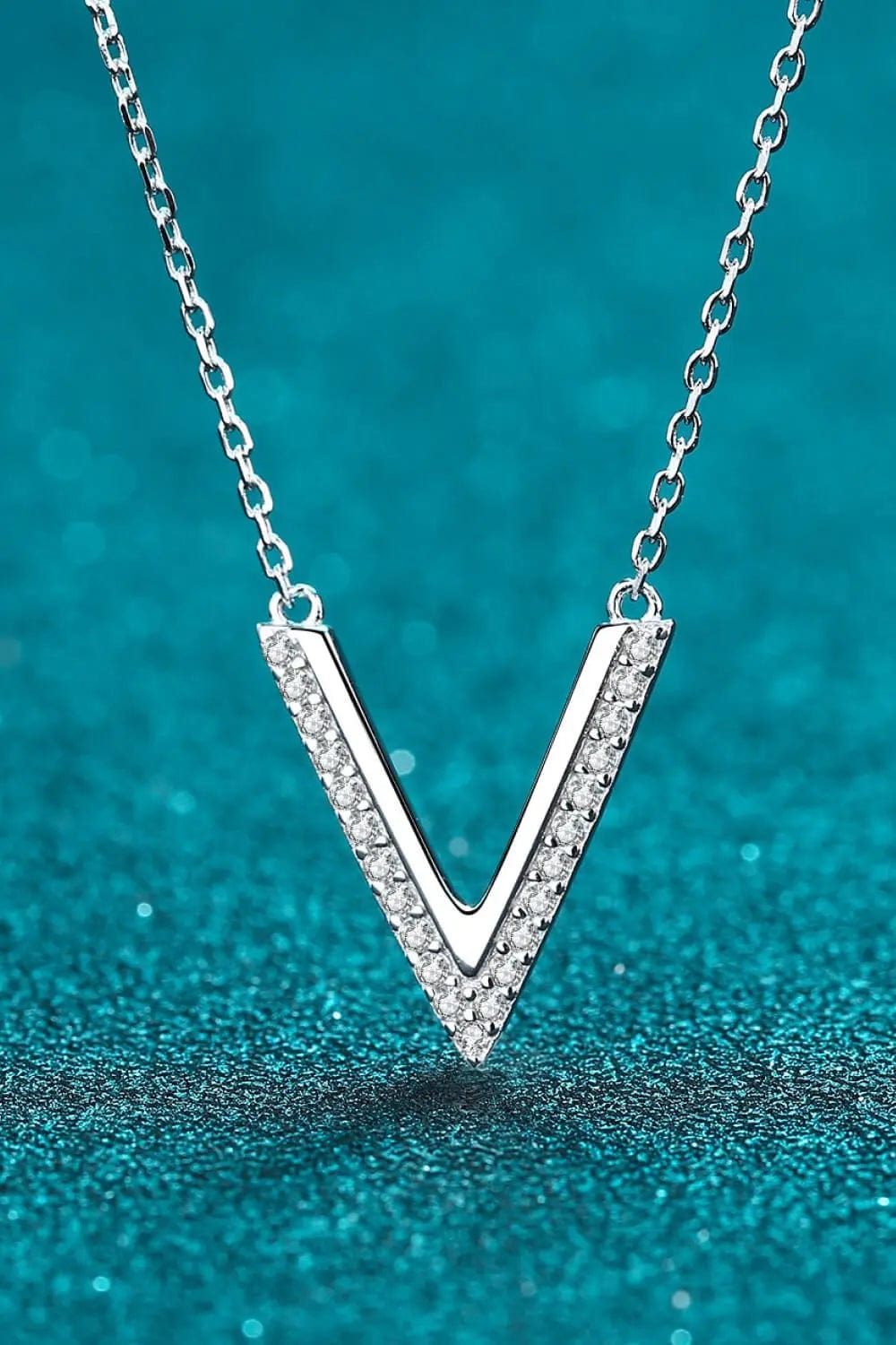 Sterling Silver V Letter Pendant Necklace - CLASSY CLOSET BOUTIQUESterling Silver V Letter Pendant Necklacejewelry101300278574731SilverOne Size