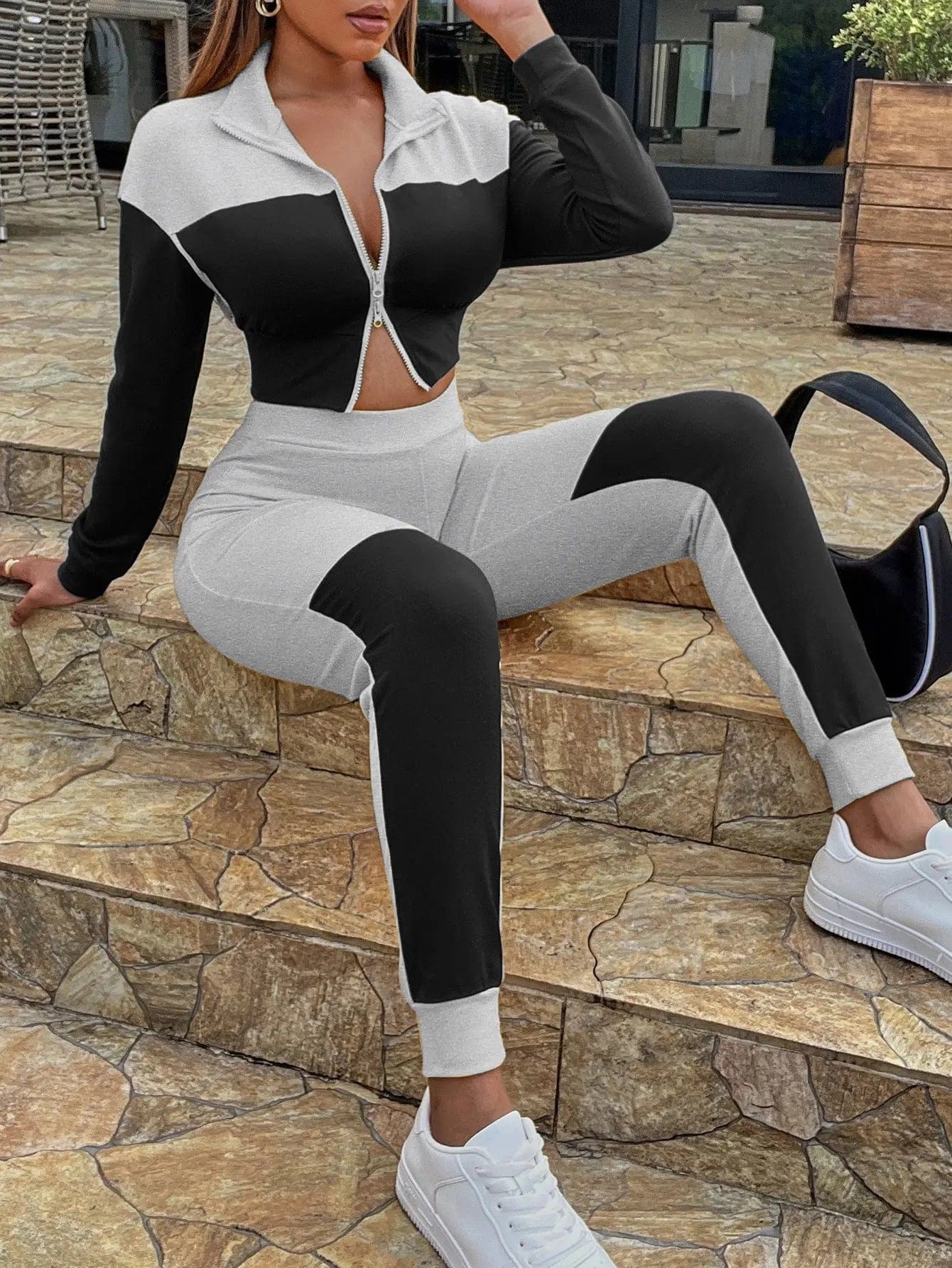 Two-Tone Collared Neck Top and Joggers Set - CLASSY CLOSET BOUTIQUETwo-Tone Collared Neck Top and Joggers Set2 piece set100102687948816Black/GrayS